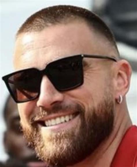 travis kelce round sunglasses|travis kelce clothing.